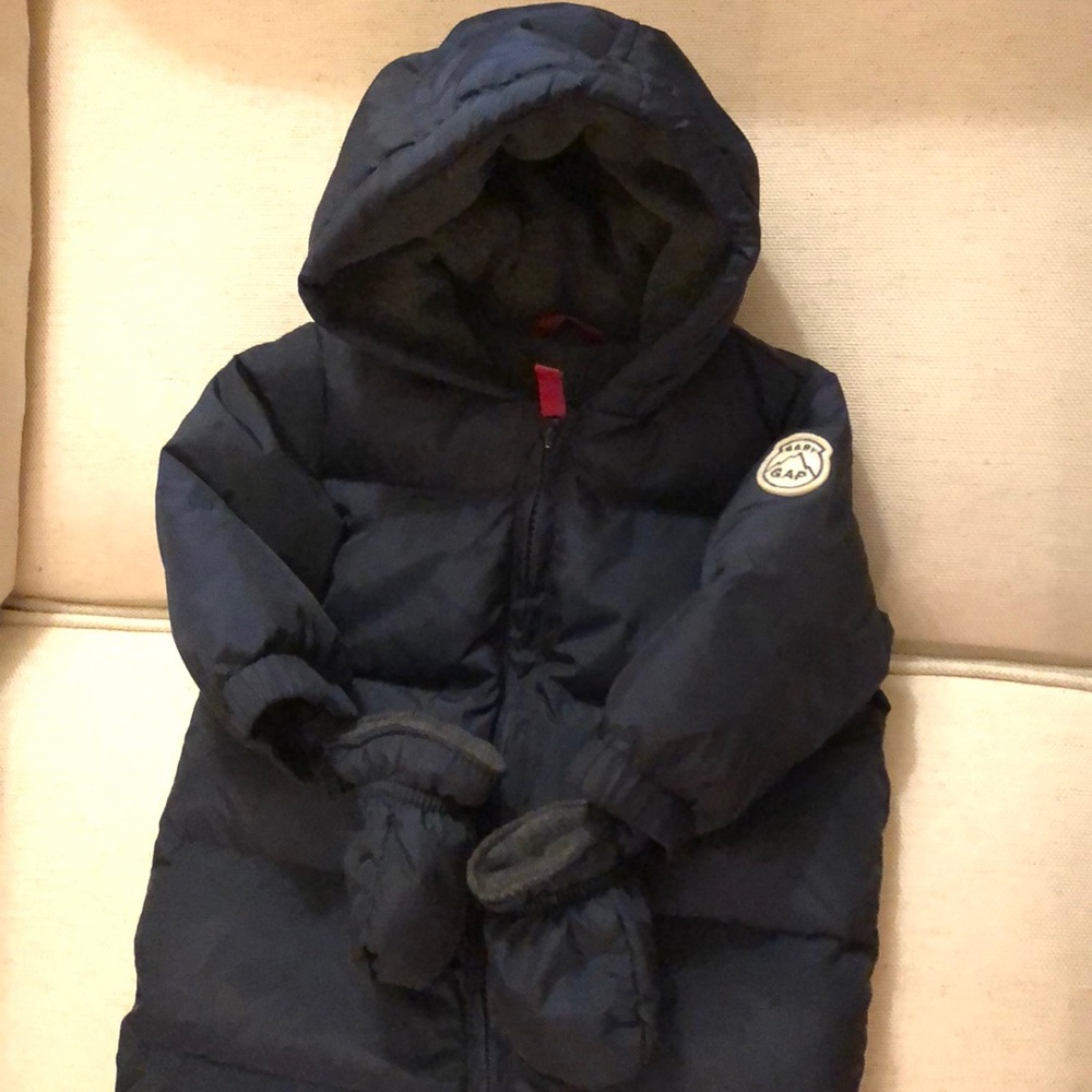 Gap All in one puffer snow suit